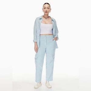 Aritzia | Wilfred Free Maeve cropped cargo pants  light blue twill  size 4